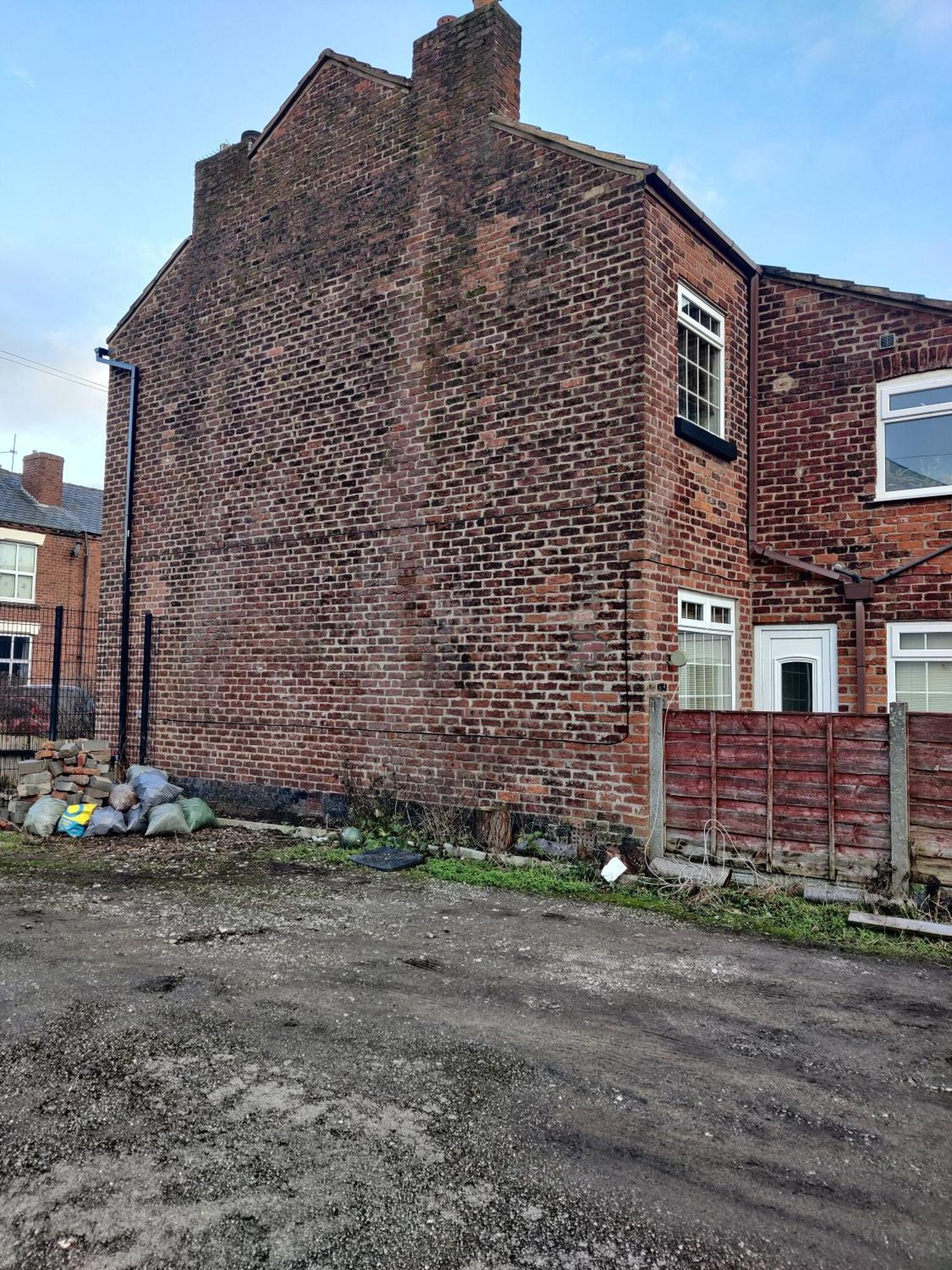 Victorian Semi Detached House Behind The High Street Holiday home Newton-le-Willows